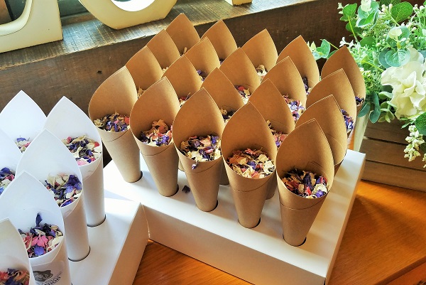 Confetti cones