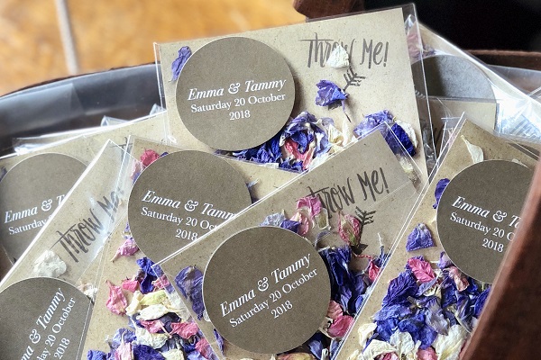 Personalised confetti